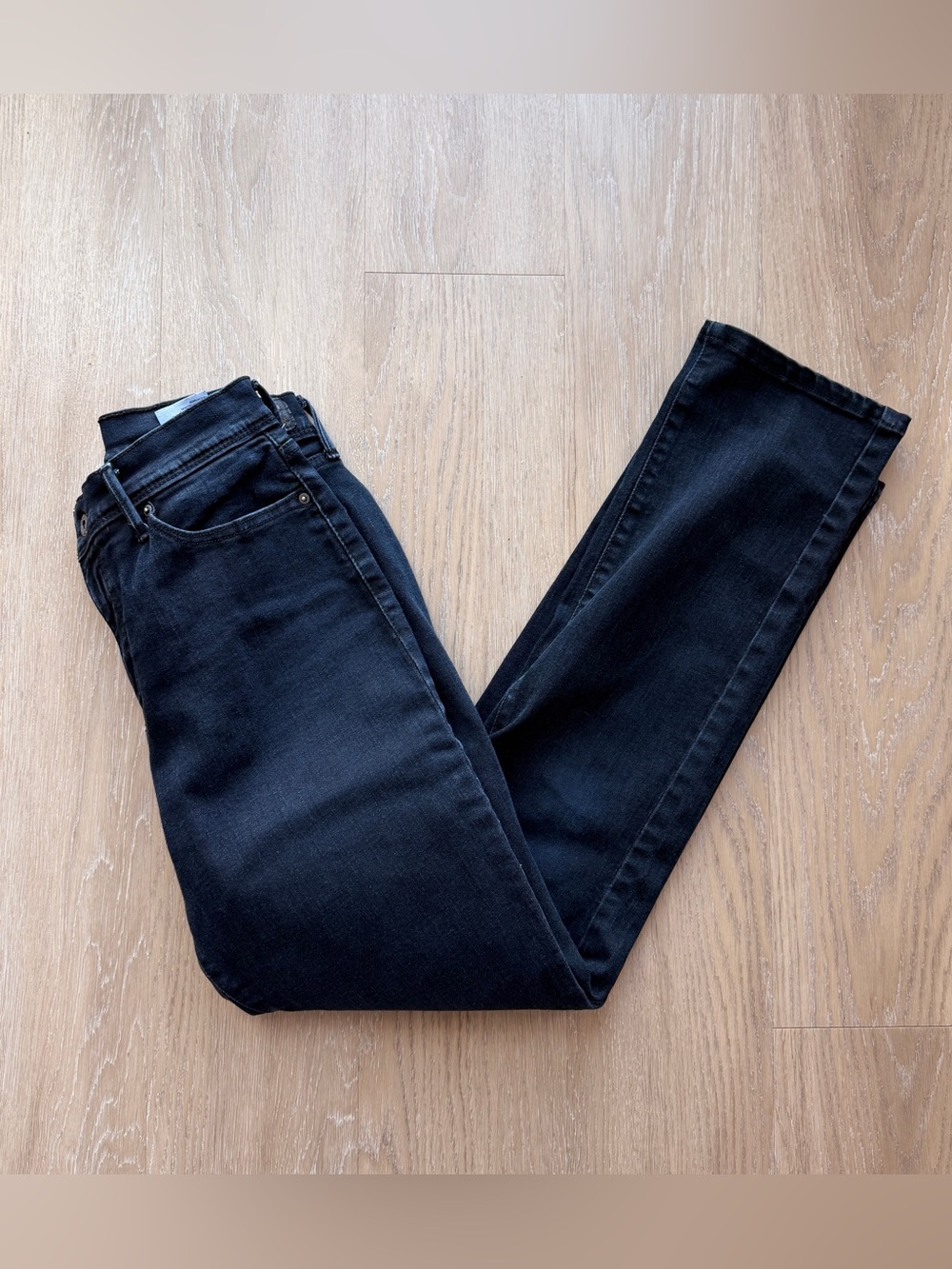 Levi’s perfectly slimming 512 skinny jeans in deep indigo